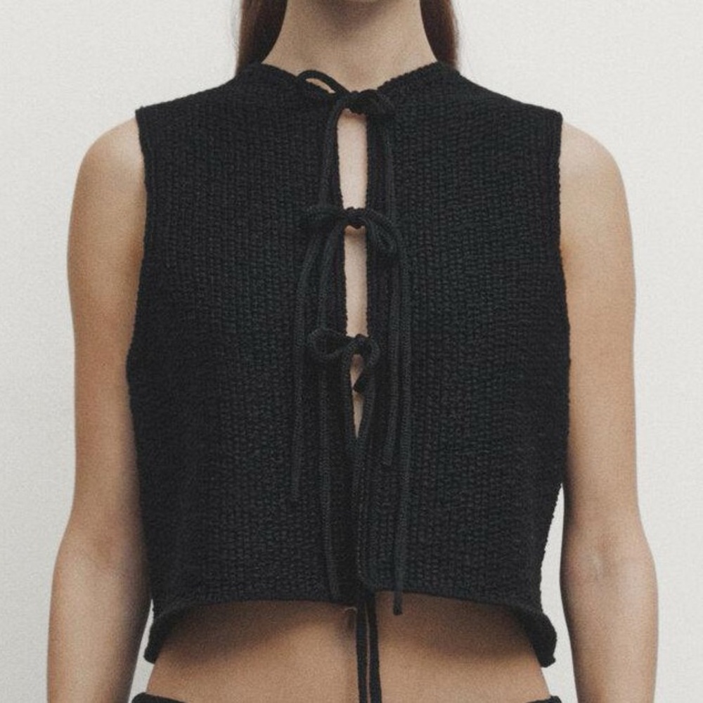Massimo Dutti Black Sleeveless Blouse